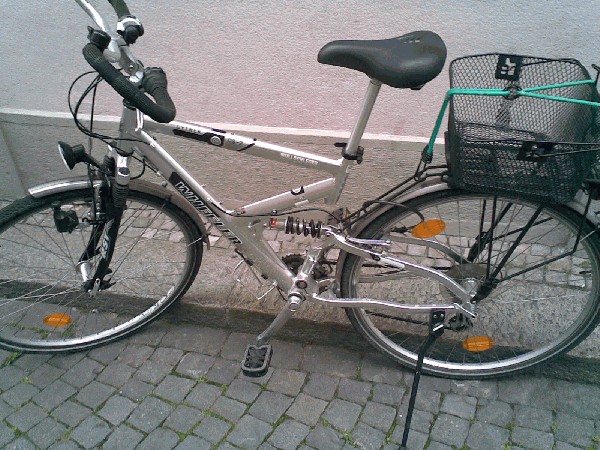 Bild 1 von 2